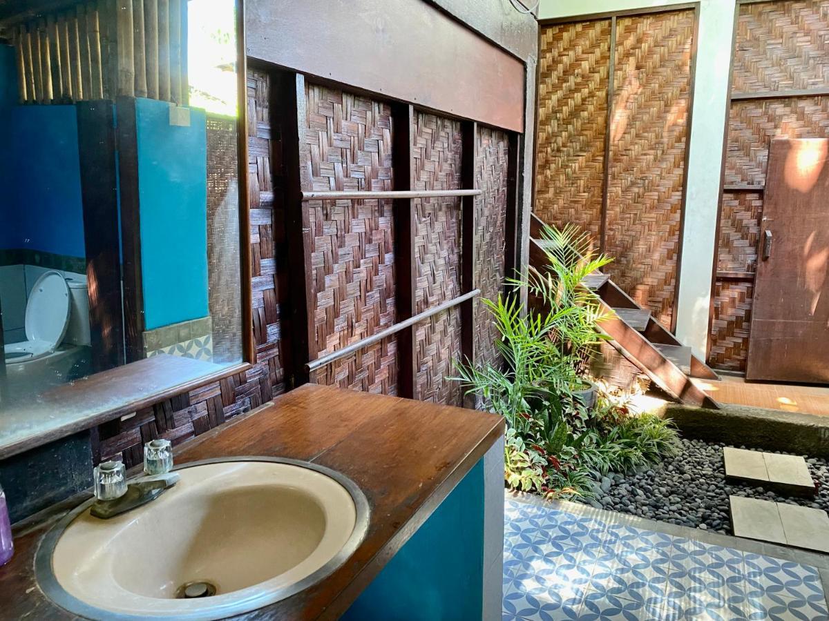 Blind Dog Inn Sanur Стая снимка