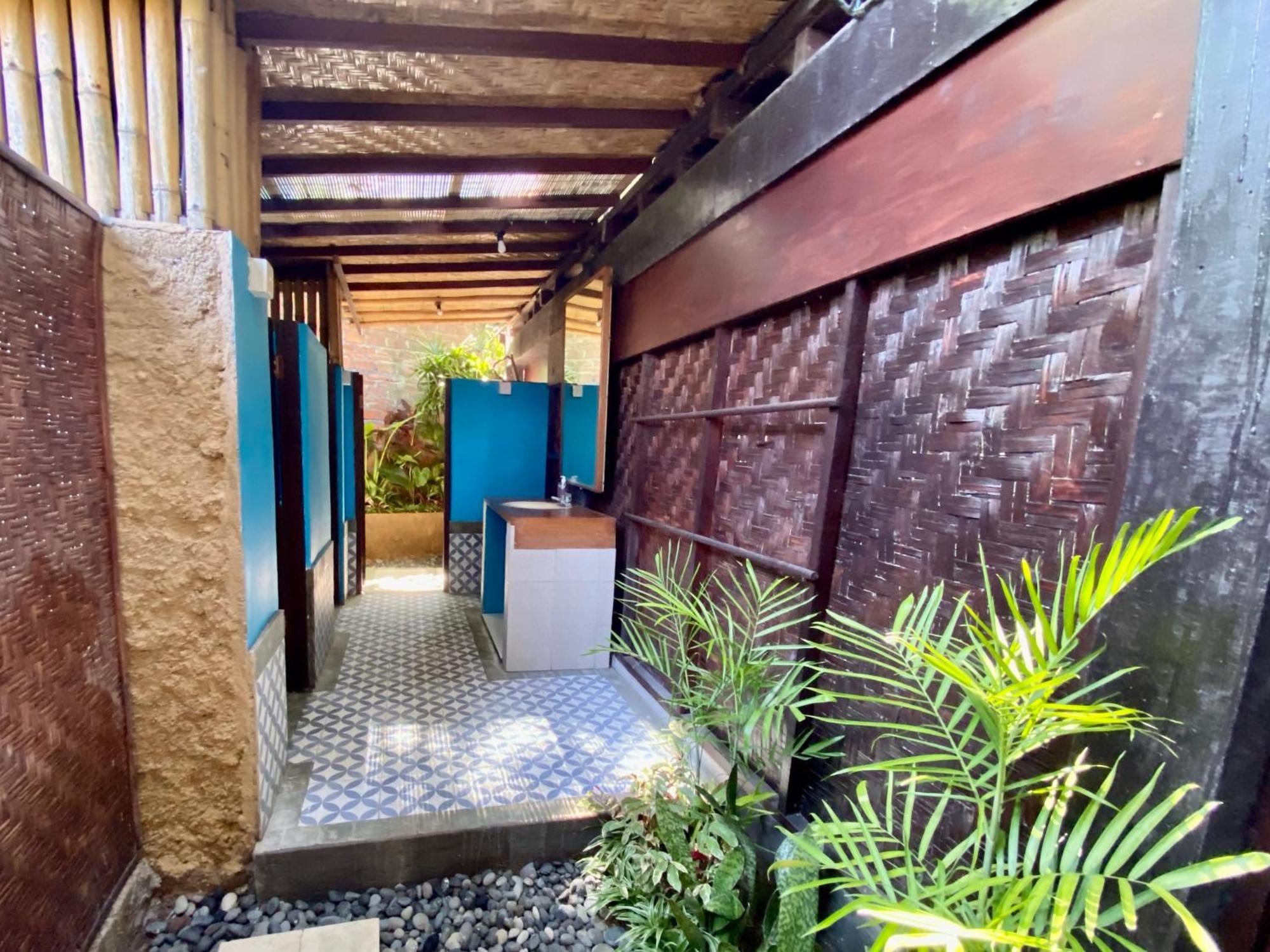 Blind Dog Inn Sanur Стая снимка